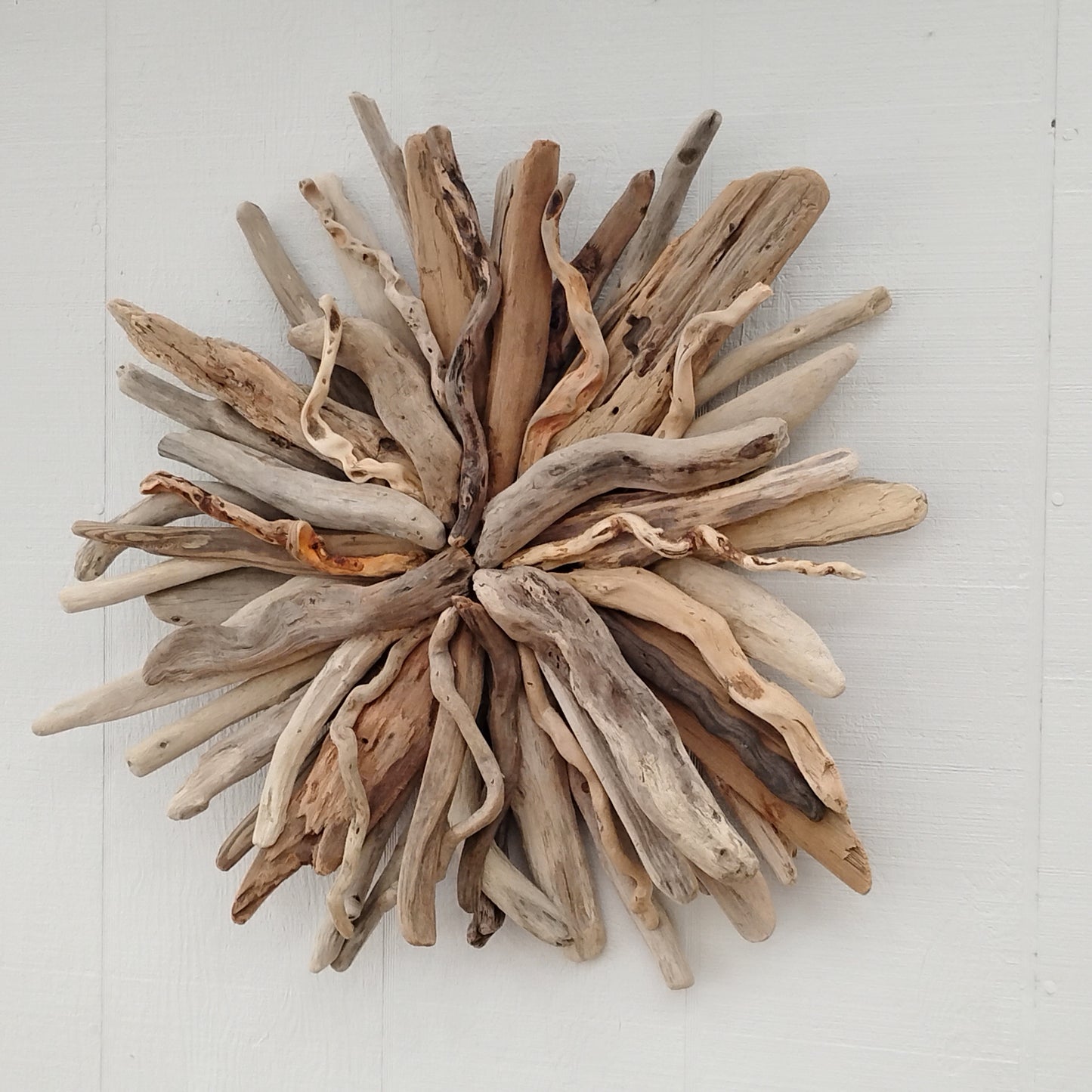 Large Driftwood Art Sunburst Rustic Natural Wood Round Wall Decor