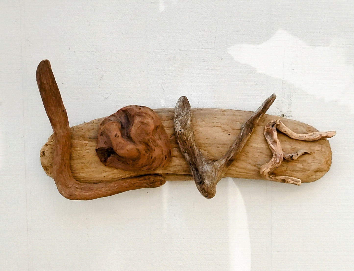 Natural Driftwood LOVE Sign Wall Hanging