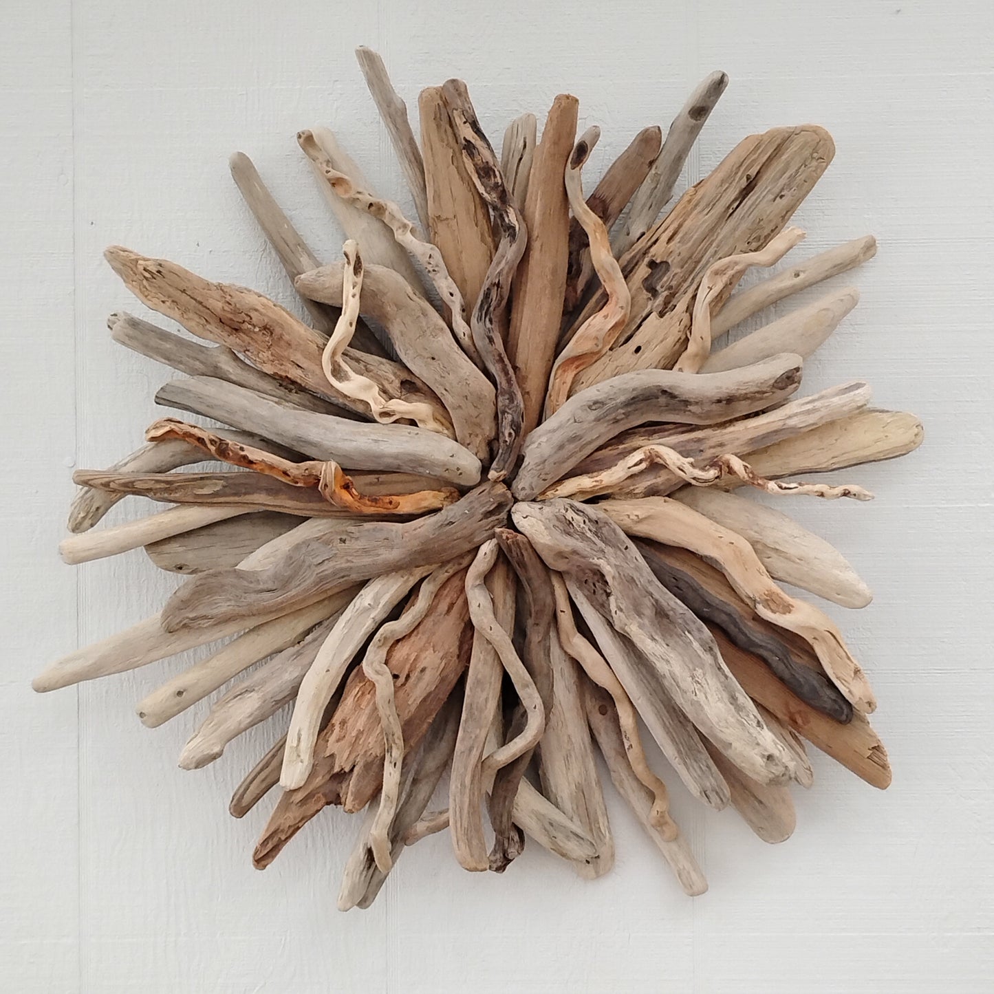 Large Driftwood Art Sunburst Rustic Natural Wood Round Wall Decor