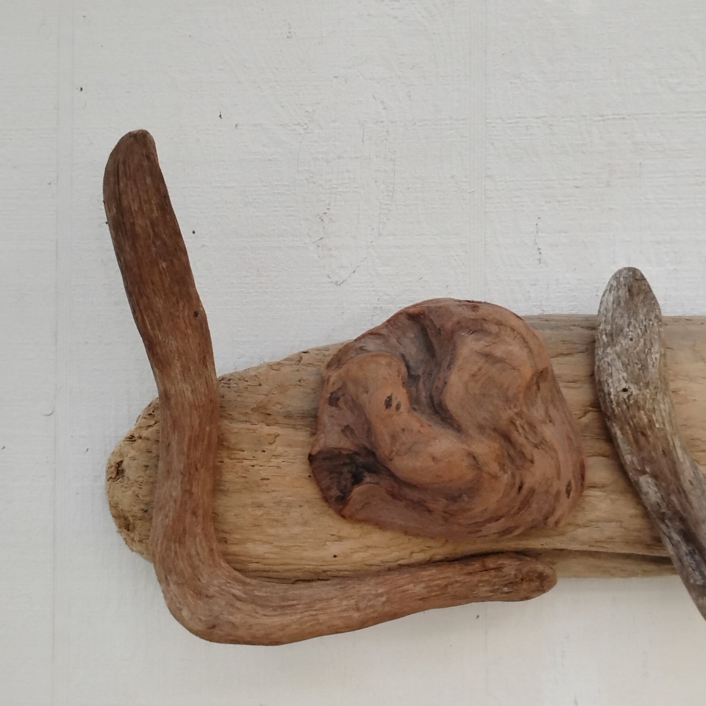 Natural Driftwood LOVE Sign Wall Hanging