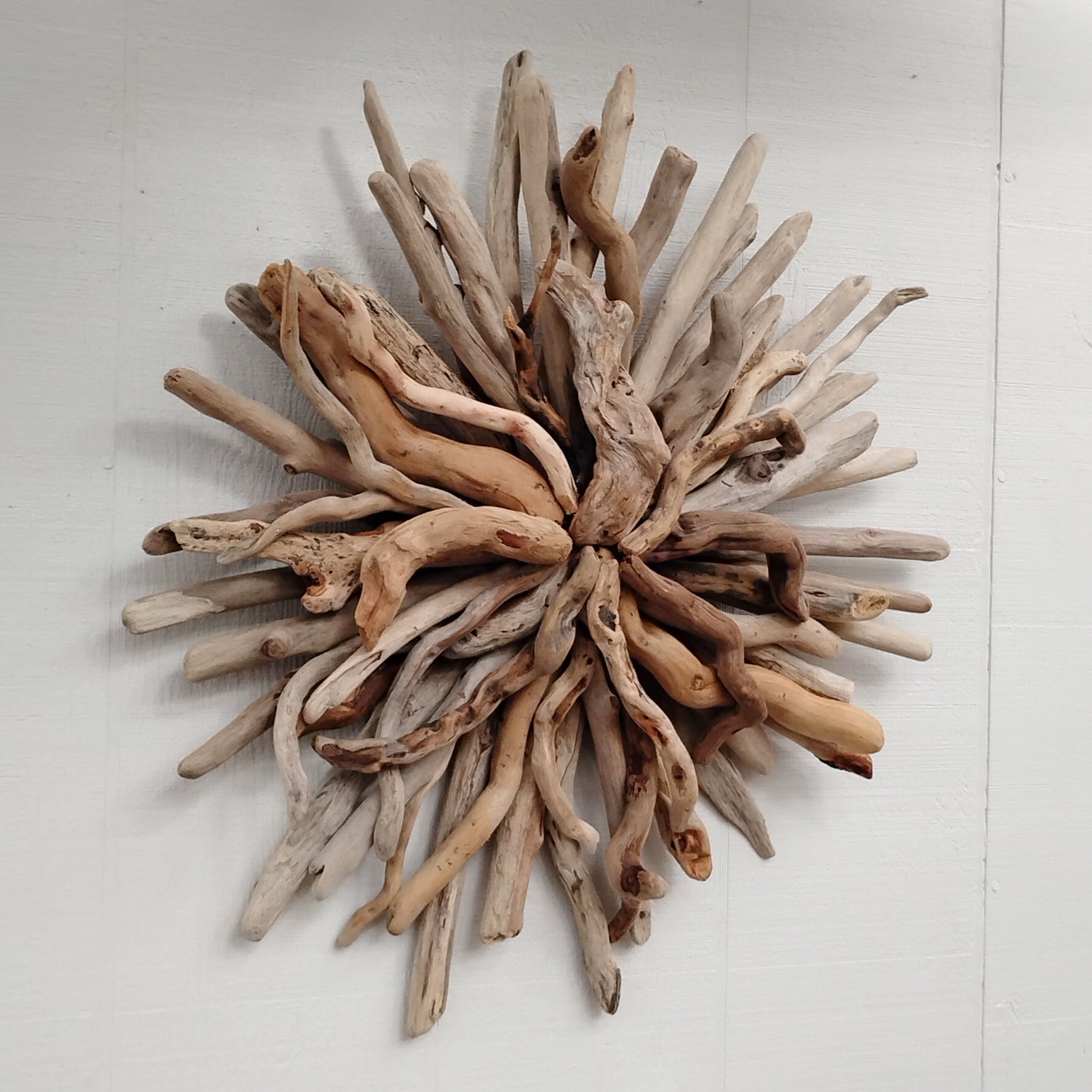 Driftwood Starburst Round Driftwood Wall Hanging