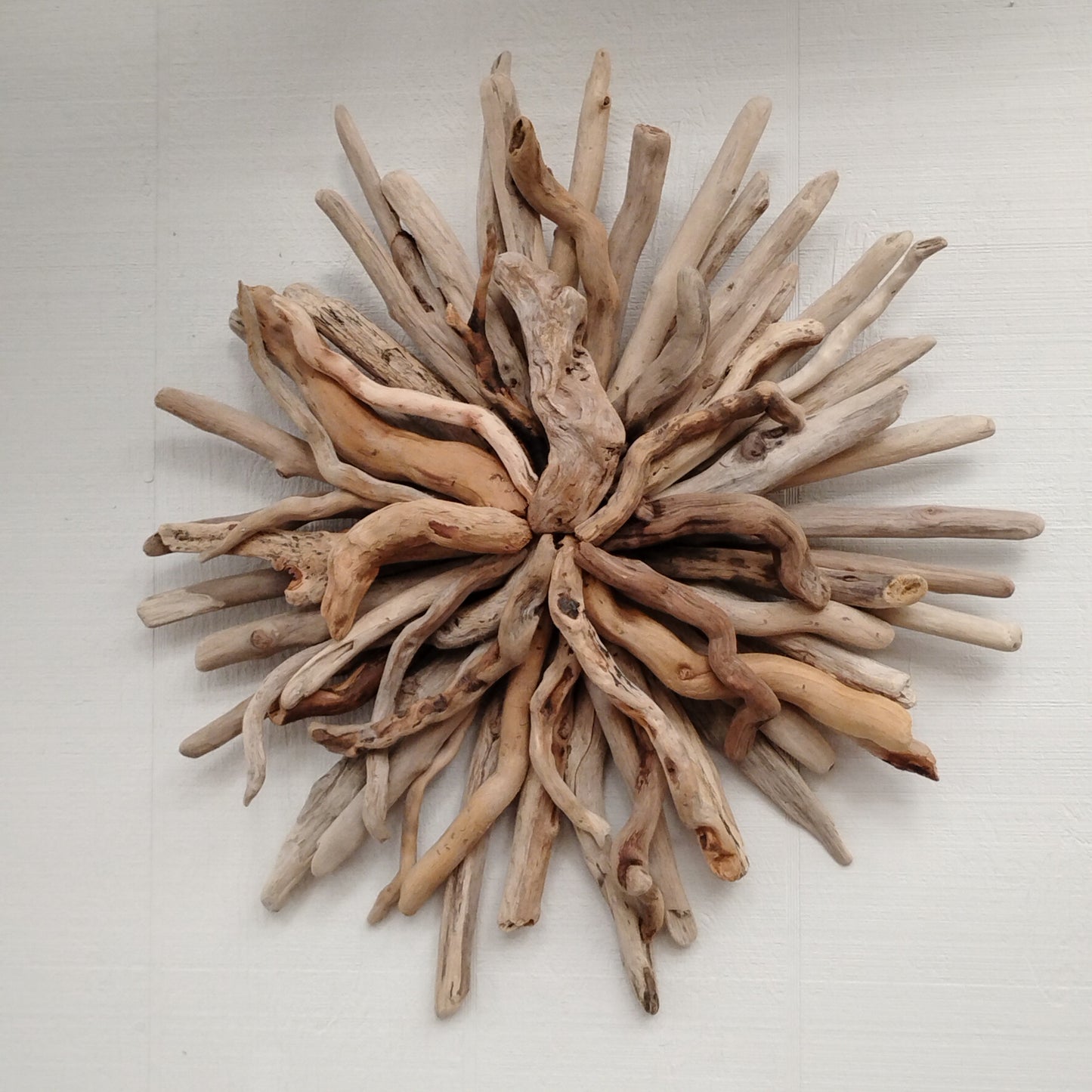 Driftwood Starburst Round Driftwood Wall Hanging