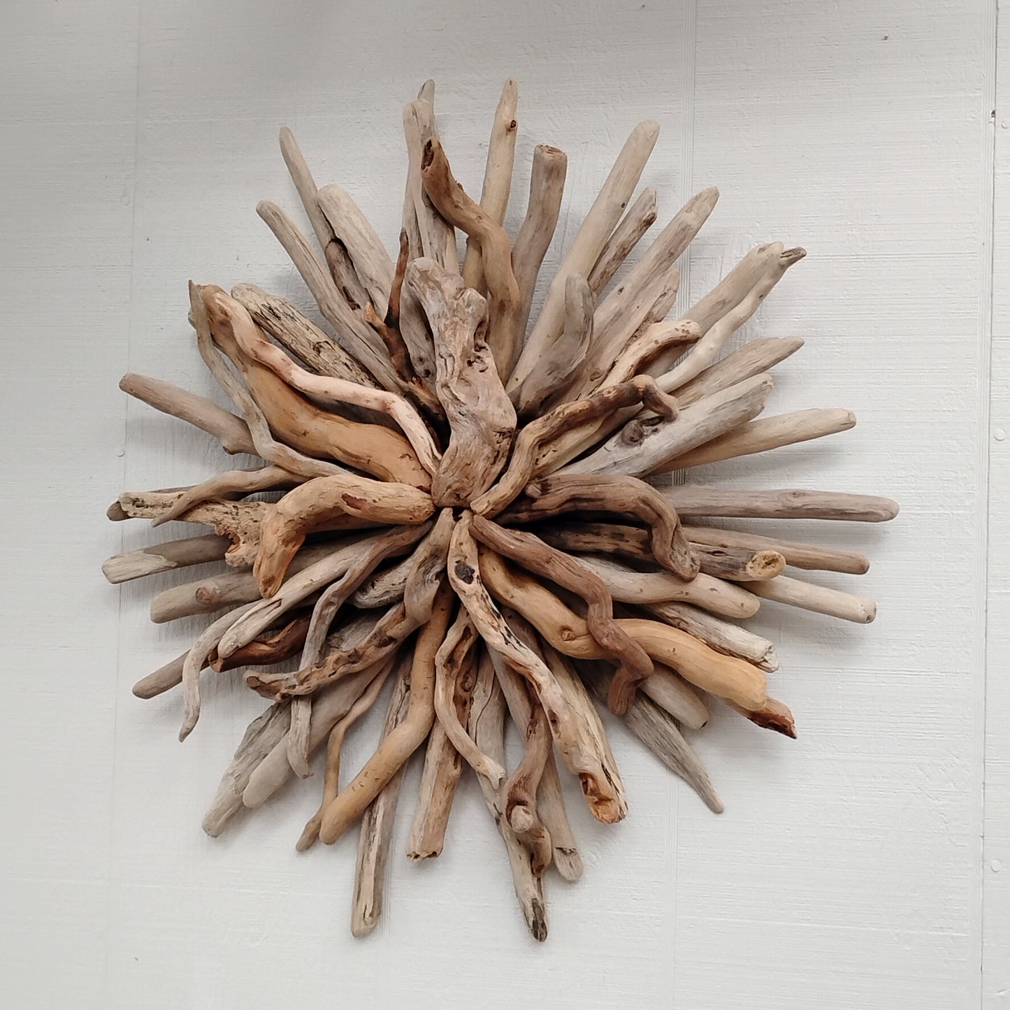 Driftwood Starburst Round Driftwood Wall Hanging