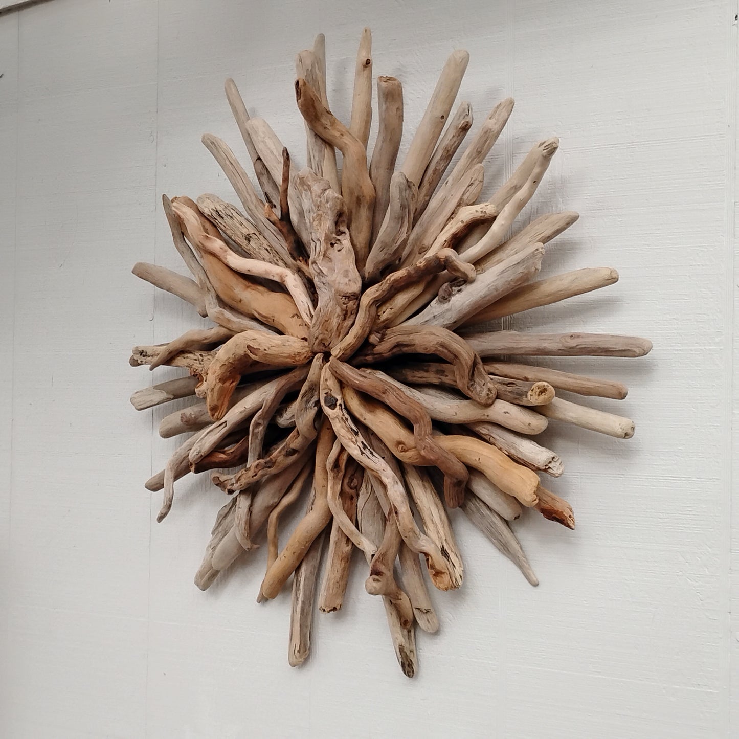 Driftwood Starburst Round Driftwood Wall Hanging