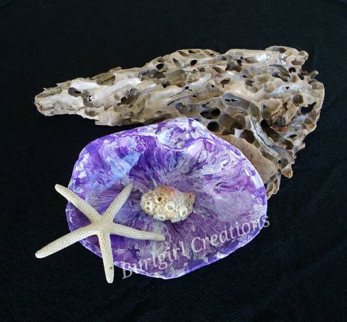 Large Purple And White Clam Shell