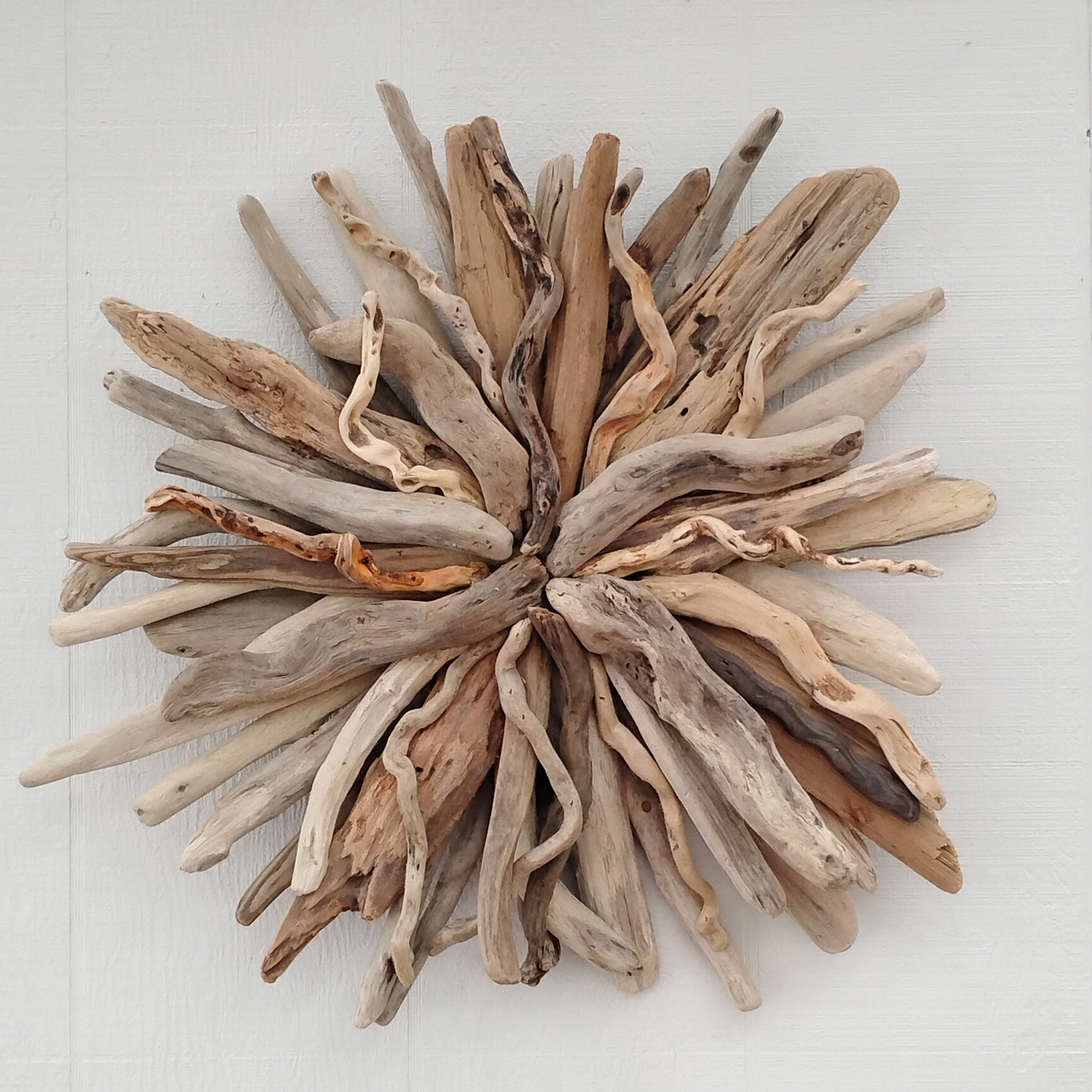 Large Driftwood Art Sunburst Rustic Natural Wood Round Wall Decor