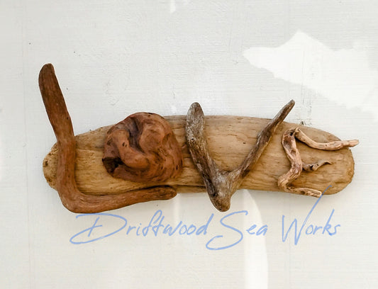 Natural Driftwood LOVE Sign Wall Hanging